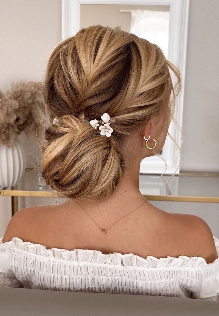  Cute Wedding Hairstyles