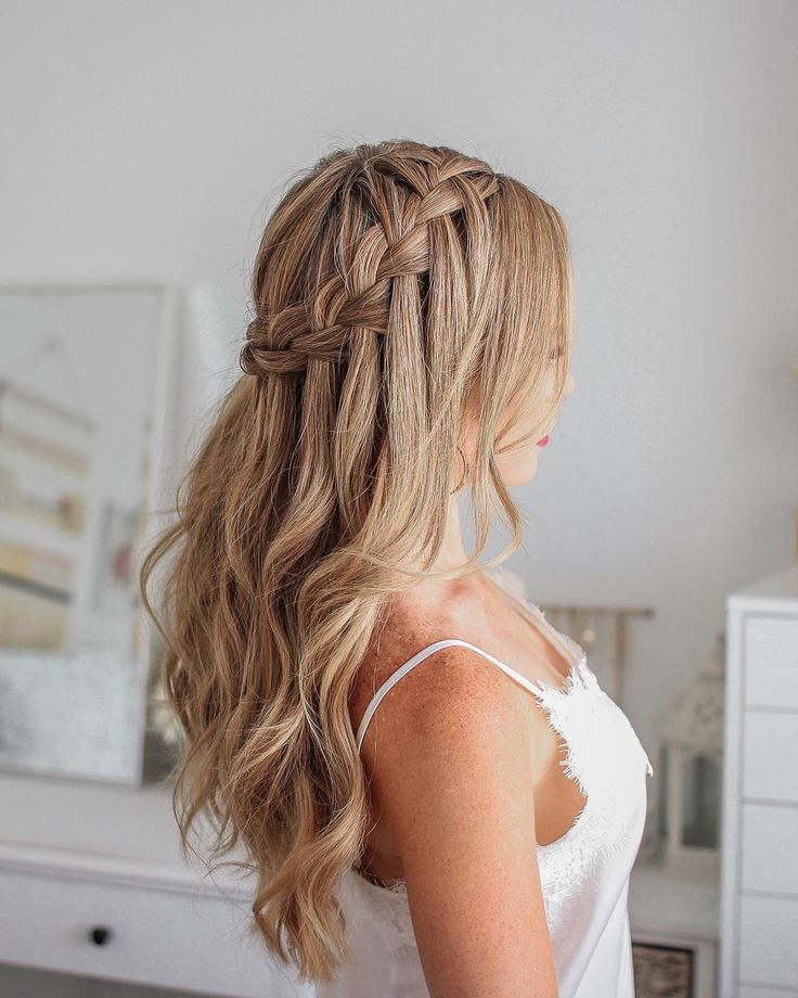  Cute Wedding Hairstyles