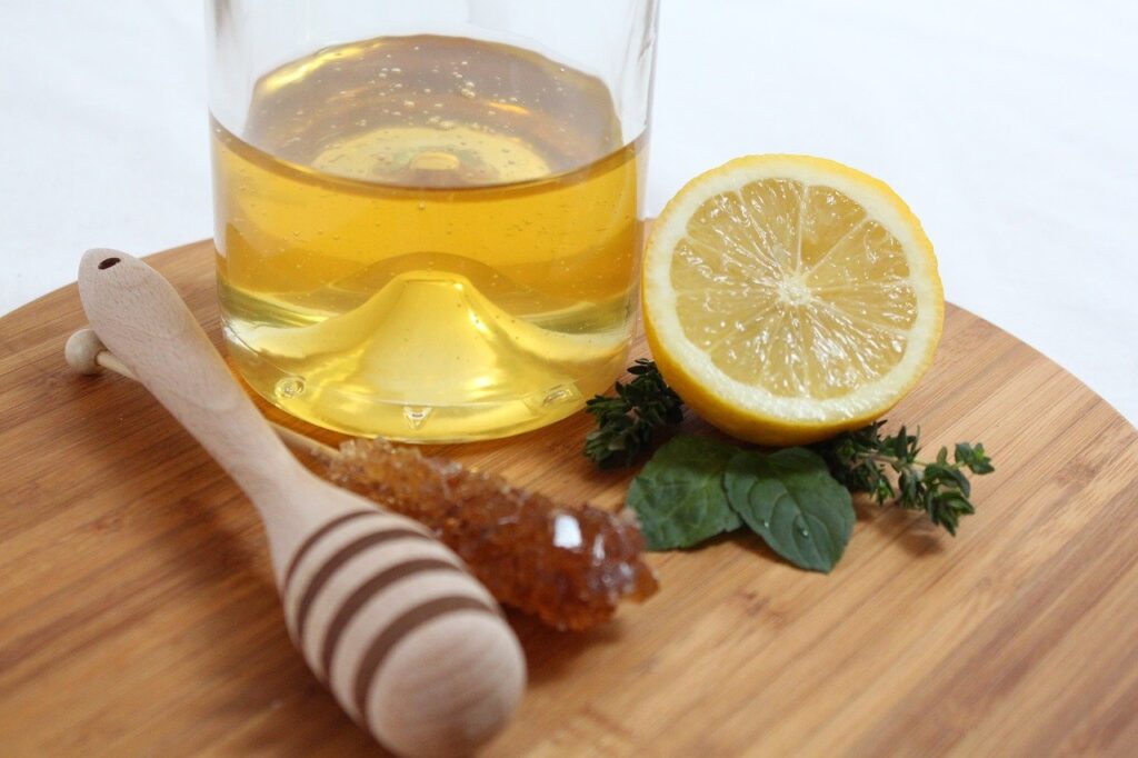 Best Home Remedies For Oily Skin: Natural Solutions That Work